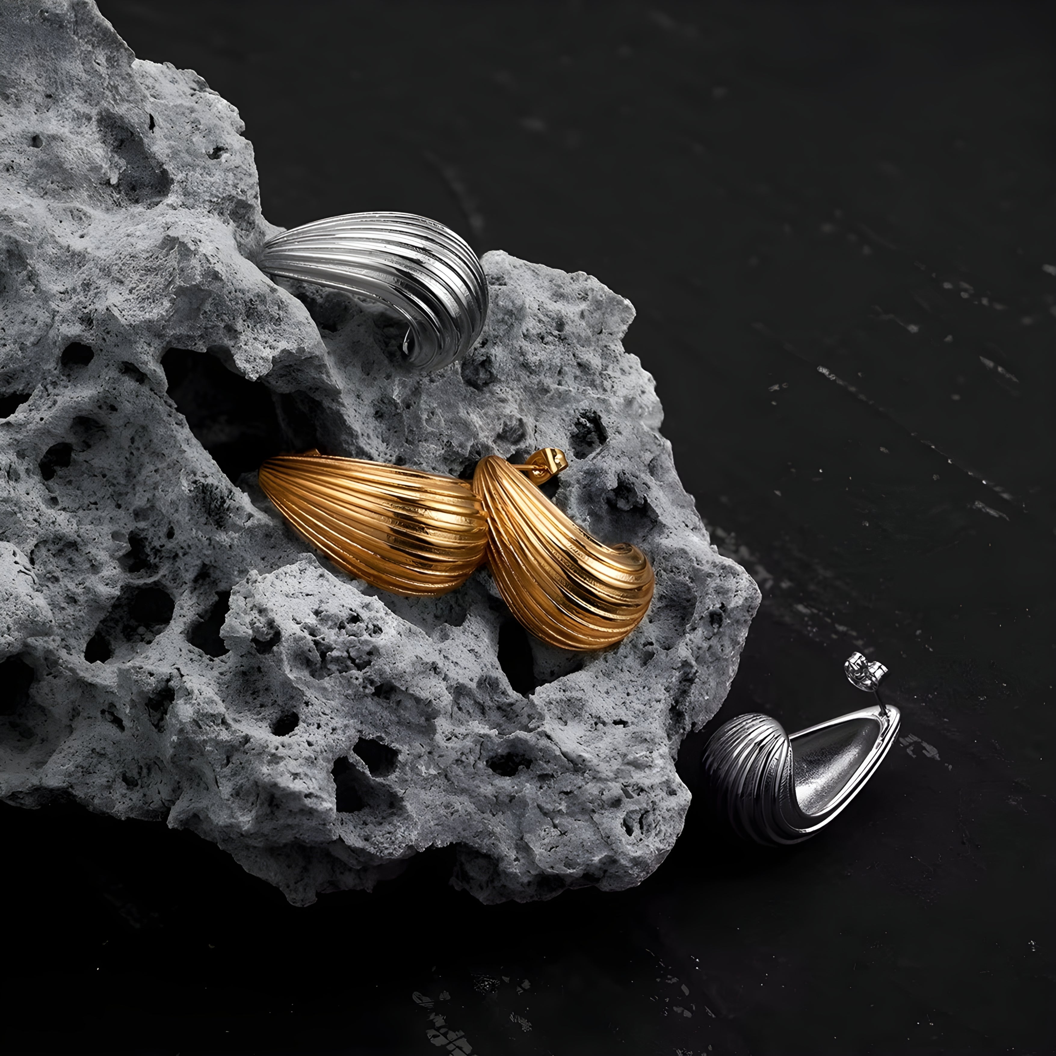 Aurea Twilight Earrings