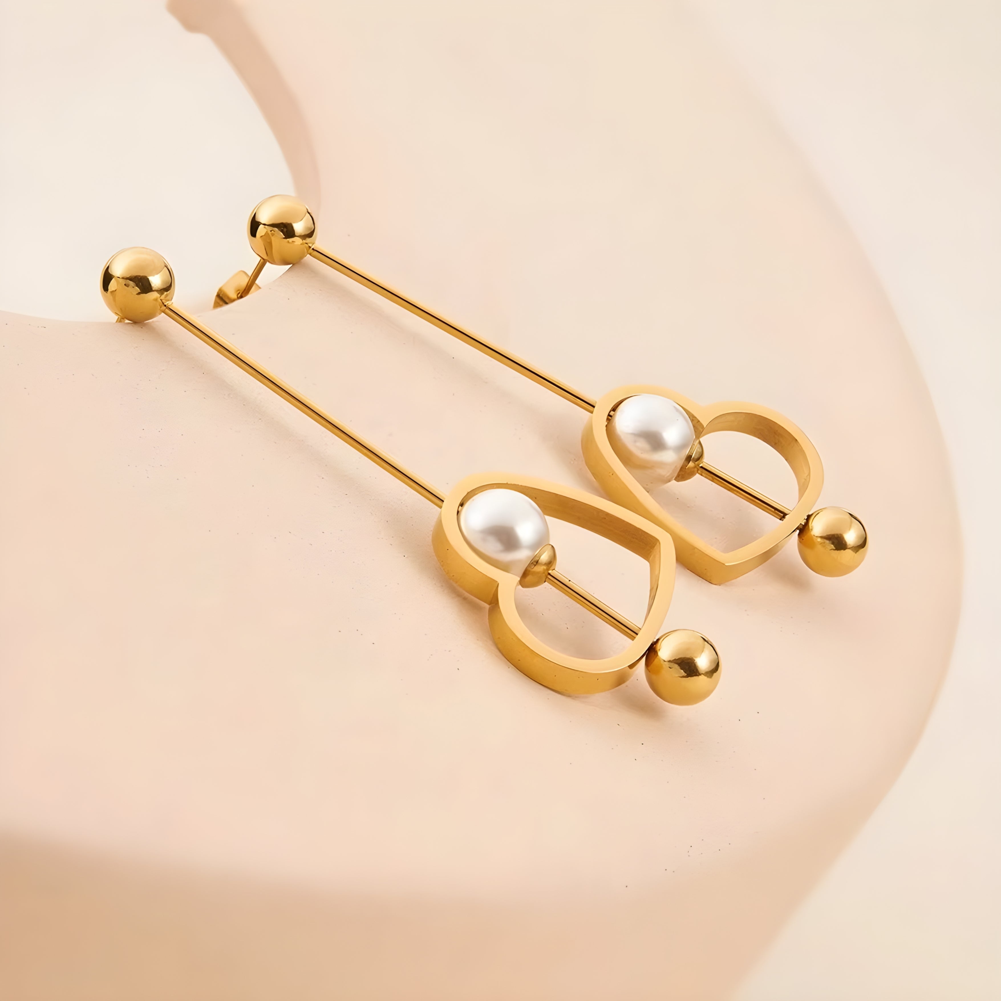 Lovell Heart Pearl Gold Earrings