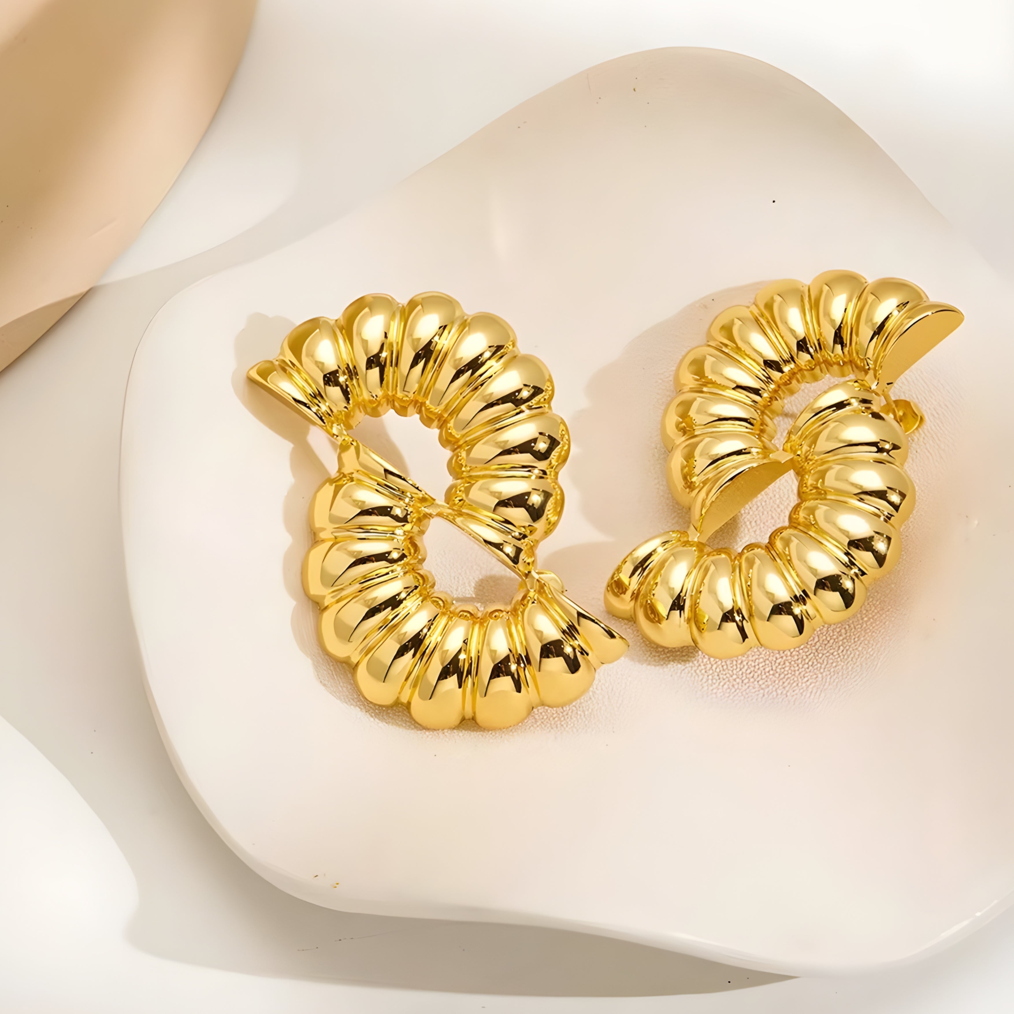 Riper Twist Earrings