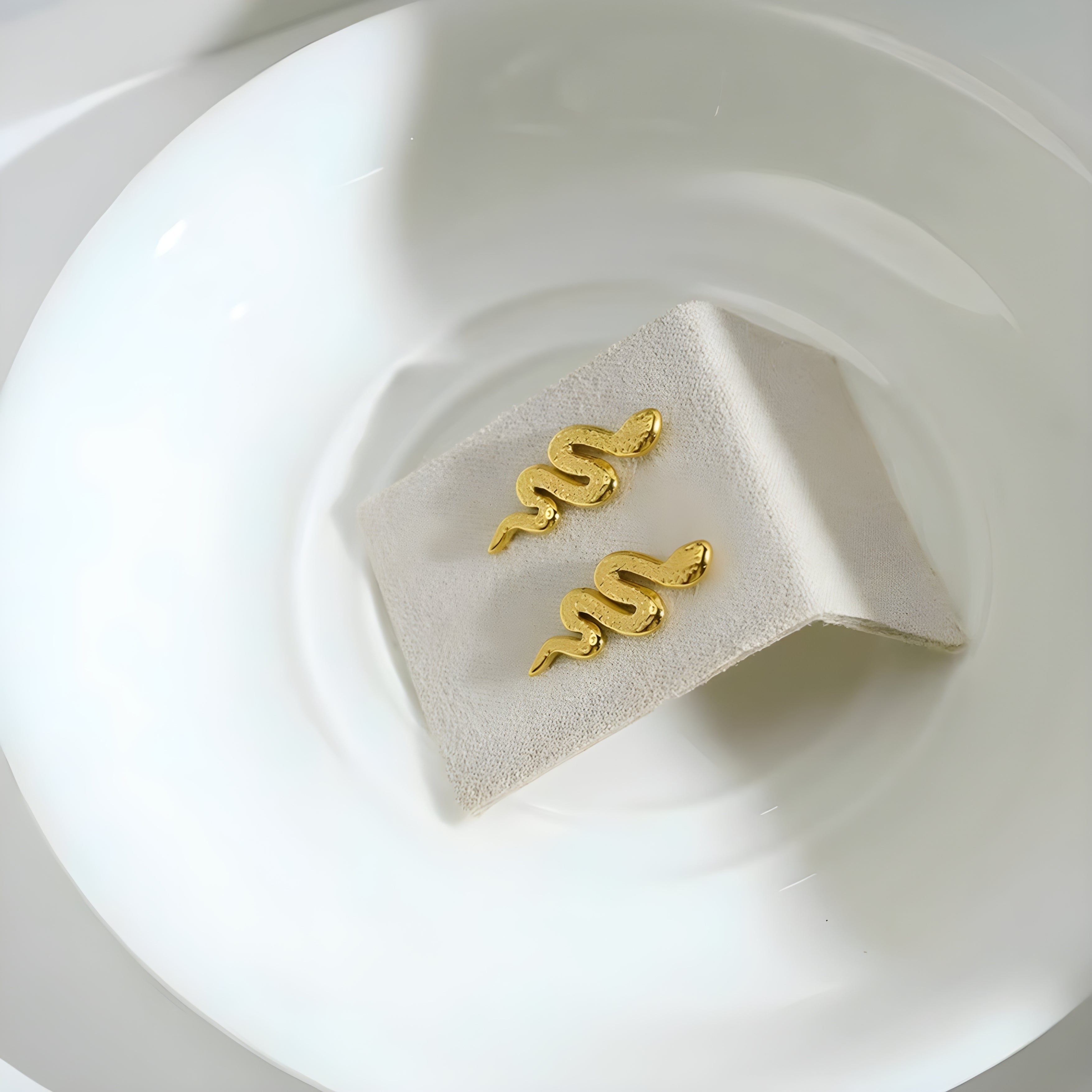 Veronica Snake Earrings