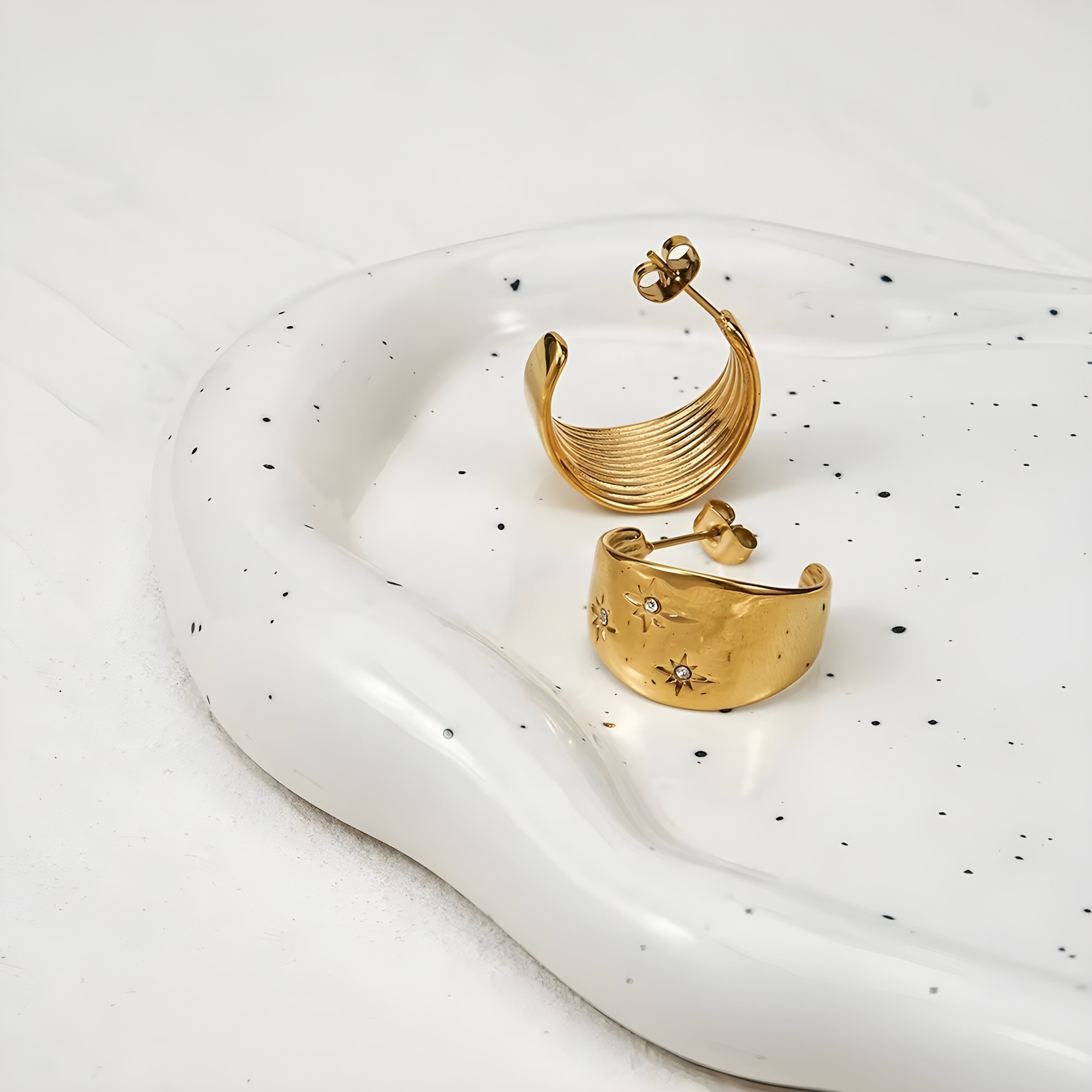 Astra Star Gold Earrings